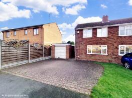 25, Elizabeth Way, Northampton NN6 0HP