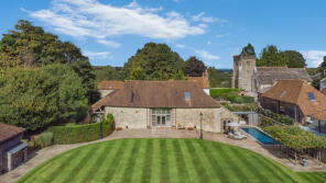 Brockhurst Barn, The Street, Pulborough RH20 4AS