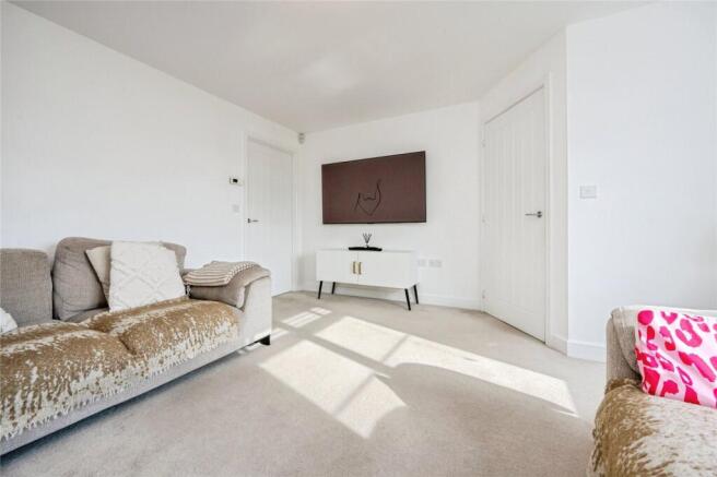 Kelsey Meadow, Leighton Buzzard, Bedfordshire, LU7 photo 4