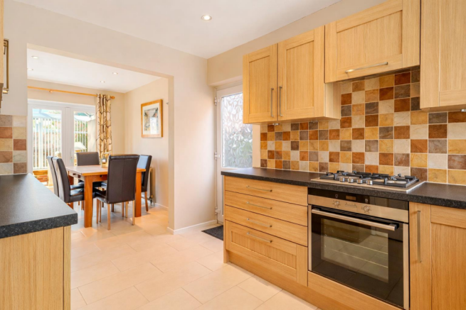Fitted Kitchen