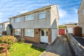 8, Rosewarne Close, Waunarlwydd, Swansea SA5 4TE