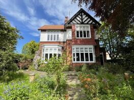 1, West Park Road, Scalby, Scarborough YO13 0PX