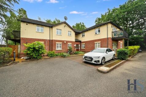 Westley Close, The Links, B28