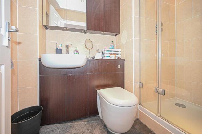 Bedroom 2 En Suite