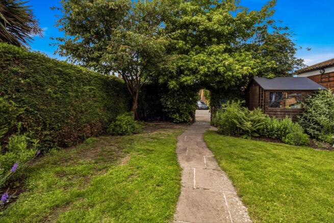 Green Lane, Lower Broadheath, WR2 photo 4