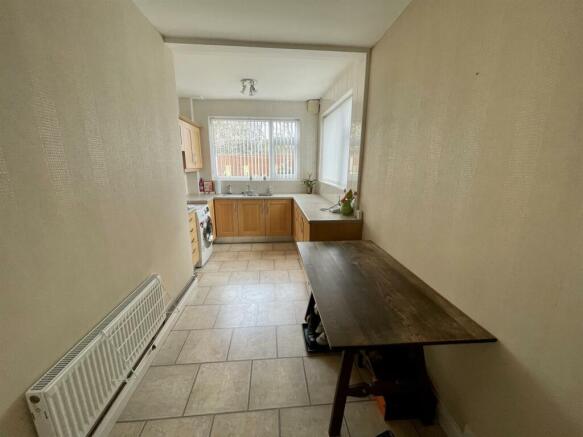 Kitchen / Diner ( Located On Ground Floor )
