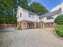 8, St James Close, Ormskirk L40 6JU