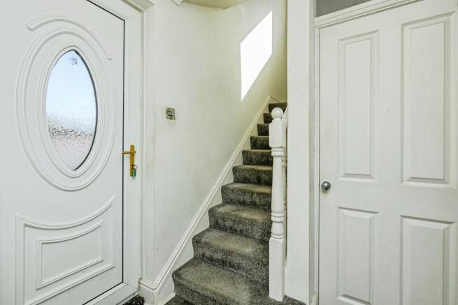 2 bed Semi-Detached for sale Image 7