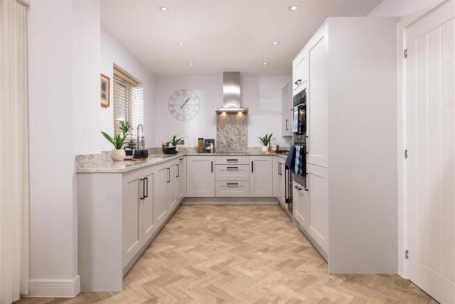 007 Bellway_Artisan_ElderBrook_Sculpter_Internals_