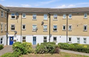 Flat 34, Norfolk Court, Glandford Way, Chadwell Heath, Romford RM6 4US
