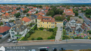 3, 39 Sandybank, Southbourne Overcliff Drive, Bournemouth BH6 3PL