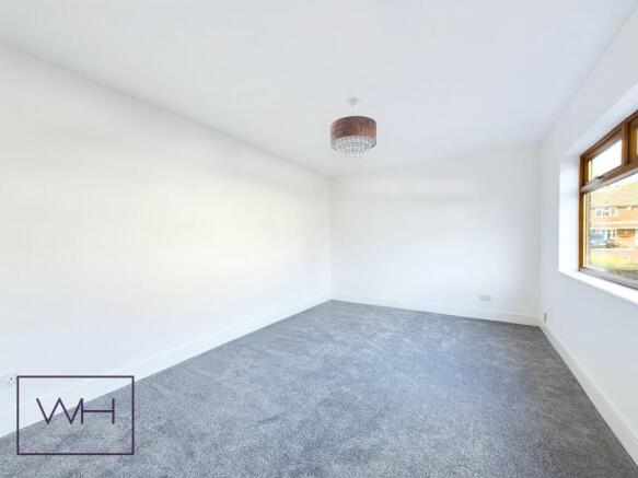 3 bed Semi-Detached to rent Image 4