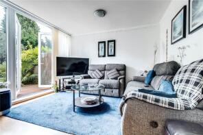14, Peterstow Close, London SW19 6JW