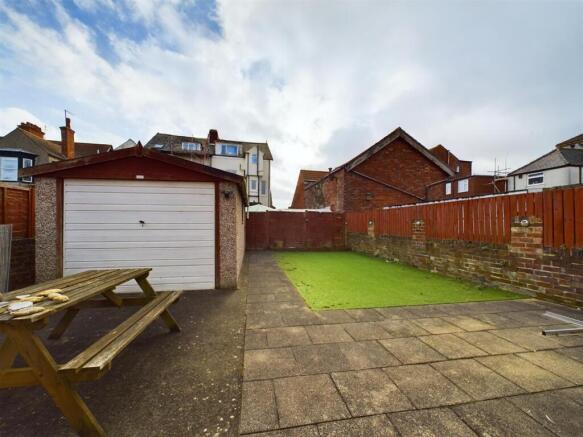 3 bed Detached for sale Image 11