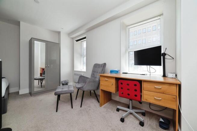 1 bed Apartment for sale Image 8