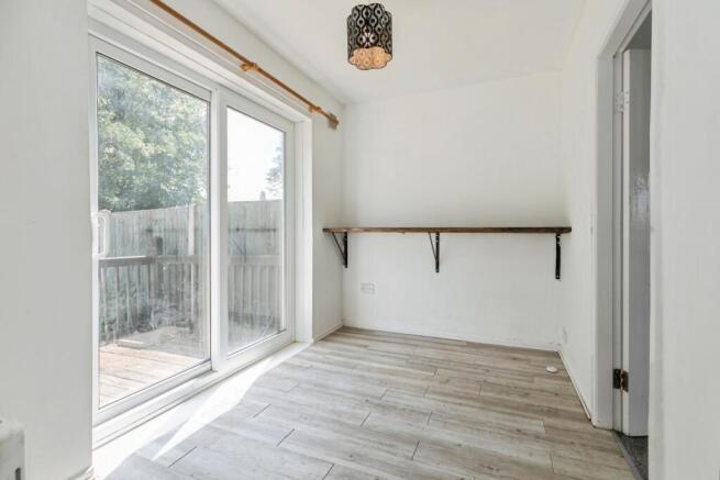 3 bed Semi-Detached for sale Image 7