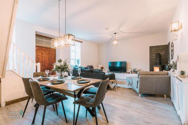 3 bed Barn Conversion to rent Image 6