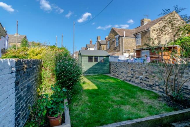 5 Whitstable Rd-07.jpg