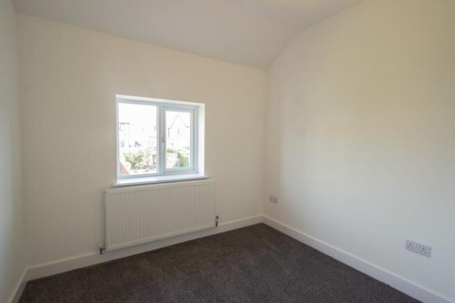 3 bed House to rent Image 11