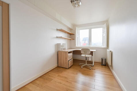 Newport Avenue, Canary Wharf, London, E14