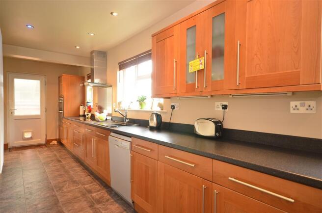 Kitchen/Breakfast Room