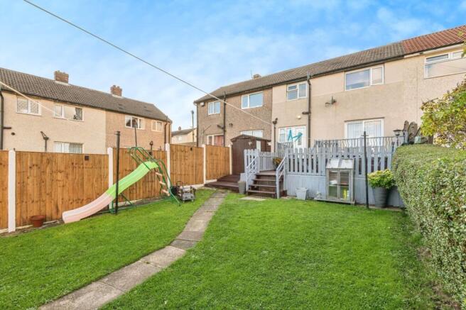 3 bed Terraced for sale Image 8
