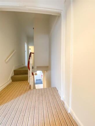 5 bed Terraced for sale Image 9
