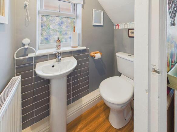 3 bed Semi-Detached for sale Image 4