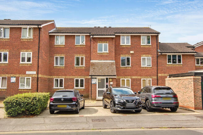 10 Liden Close, Walthamstow, London, E17 8HQ