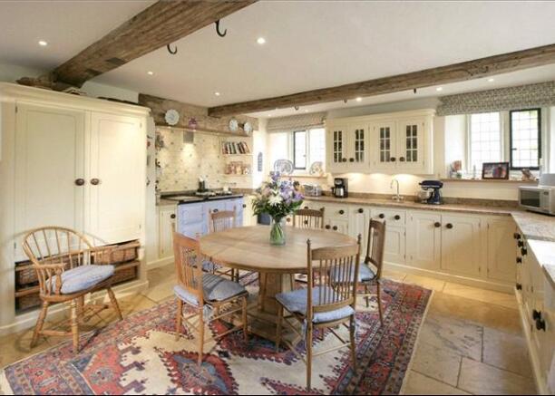 Kitchen/Breakfast