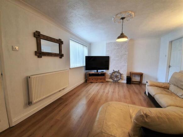 36 Lanercost Way - lounge.jpg