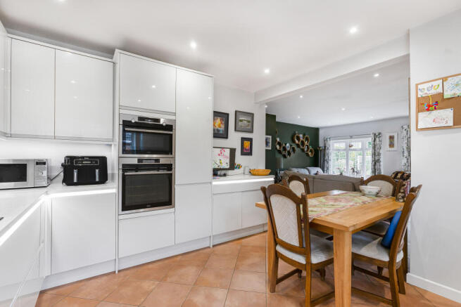 Kitchen/Breakfast Room