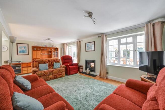 TINTAGEL CLOSE (6).jpg