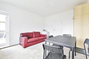 324, Sulivan Court, London SW6 3BZ