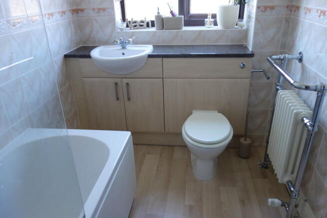 Photo 10