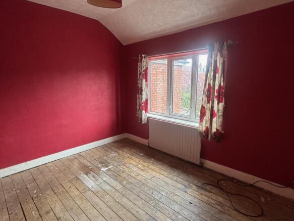 3 bed Semi-Detached for sale Image 6