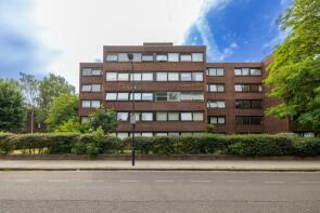 Flat 8, Westside, Ravenscourt Park, London W6 0TY