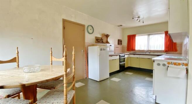 Kitchen/Breakfast Room