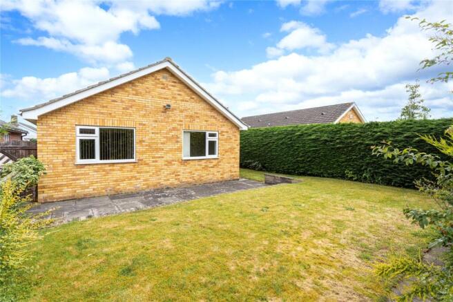 3 bed Bungalow for sale Image 11