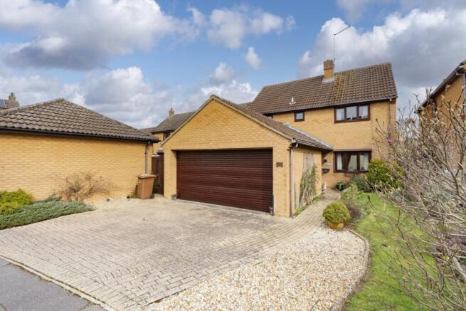 Front, West Stonebridge, Peterborough, Ewemove sal
