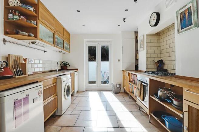 12-thumb198eJHPEDCP - 6a Corby Road - 10.jpg