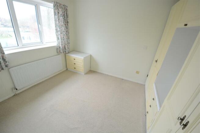 Bedroom 2 (rear)