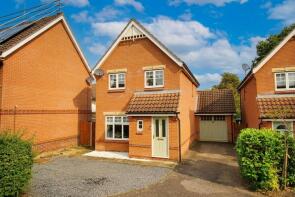 8, Cardinal Close, Norwich NR9 5EW