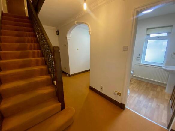 INNER HALLWAY.jpg
