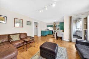 12, Joiners Yard, London N1 9DW