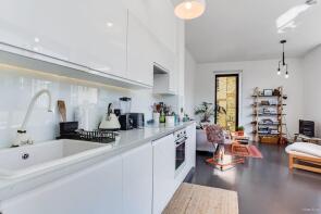 Flat A, Foley House, Bermondsey Street, London SE1 3TX