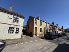 11, Grafton Road, Kettering NN14 1AJ