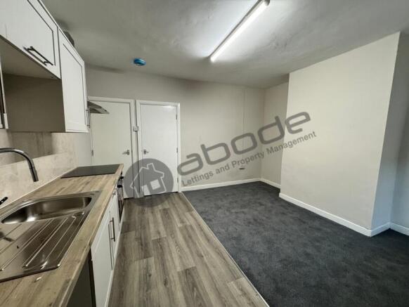 2 bed Terraced for sale Image 2