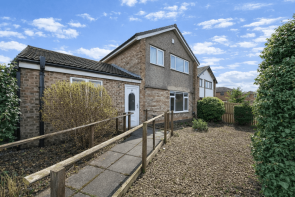 27, Ledston Avenue, Garforth, Leeds LS25 2BP