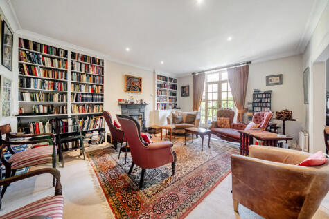 Eliot Hill, London
